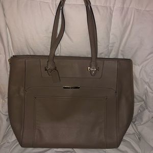 NWOT Coach Leather Zip Tote